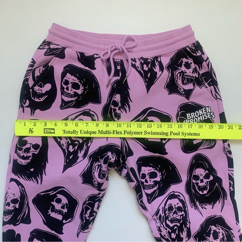 Broken Promises Reaper Guide Pink Joggers - Picture 9 of 10